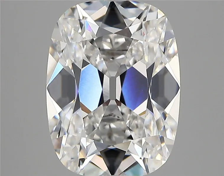 3.73ct Cushion modified Lab Grown Diamond (Colour E, Clarity VVS2, IGI Certified)