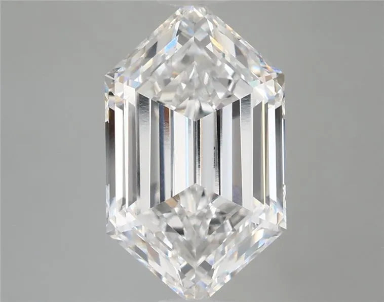 3.74ct Hexagonal Lab Grown Diamond (Colour E, Clarity VVS2, IGI Certified)