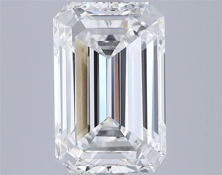 3.98ct Emerald Lab Grown Diamond (Colour E, Clarity VVS2, IGI Certified)