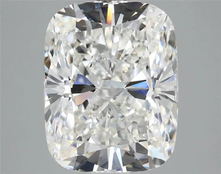 4.00ct Cushion modified Lab Grown Diamond (Colour E, Clarity VVS2, IGI Certified)