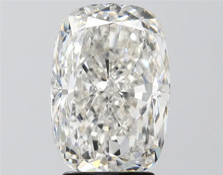 4.00ct Cushion modified Lab Grown Diamond (Colour F, Clarity VS1, IGI Certified)