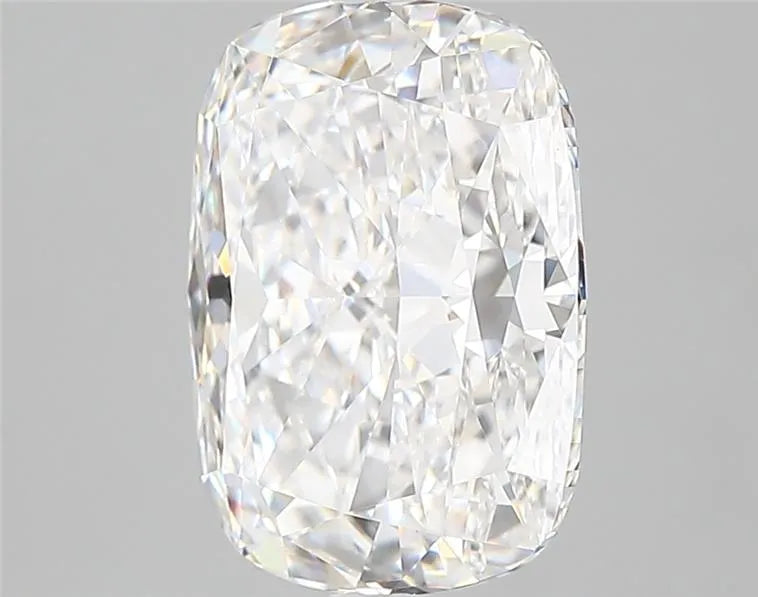 4.01ct Cushion modified Lab Grown Diamond (Colour D, Clarity VVS2, IGI Certified)