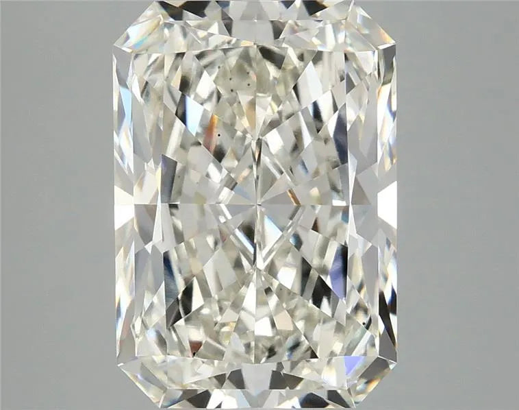 4.01ct Radiant Lab Grown Diamond (Colour H, Clarity VS2, IGI Certified)