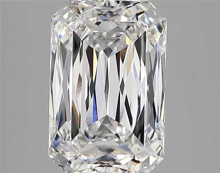 4.02ct Radiant Lab Grown Diamond (Colour D, Clarity VVS1, IGI Certified)
