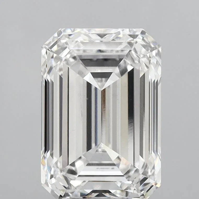 4.04ct Emerald Lab Grown Diamond (Colour E, Clarity VVS2, IGI Certified)