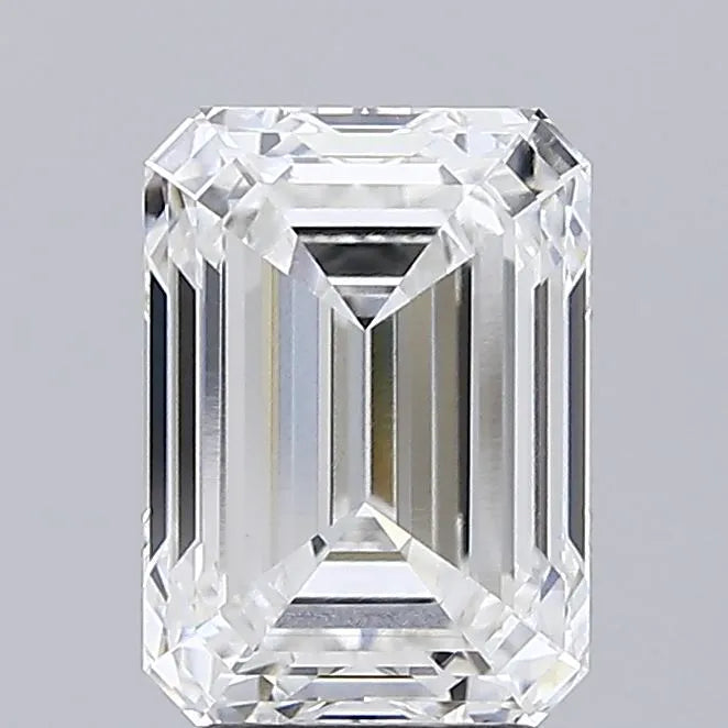 4.04ct Emerald Lab Grown Diamond (Colour F, Clarity VVS2, IGI Certified)