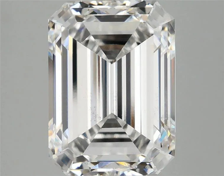 4.06ct Emerald Lab Grown Diamond (Colour E, Clarity VS2, IGI Certified)