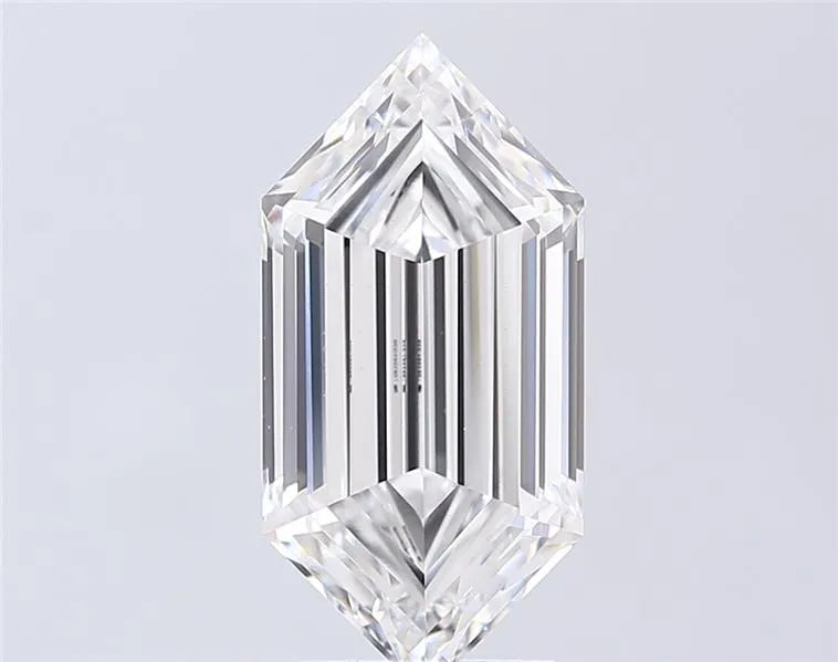 4.07ct Hexagonal Lab Grown Diamond (Colour E, Clarity VS1, IGI Certified)