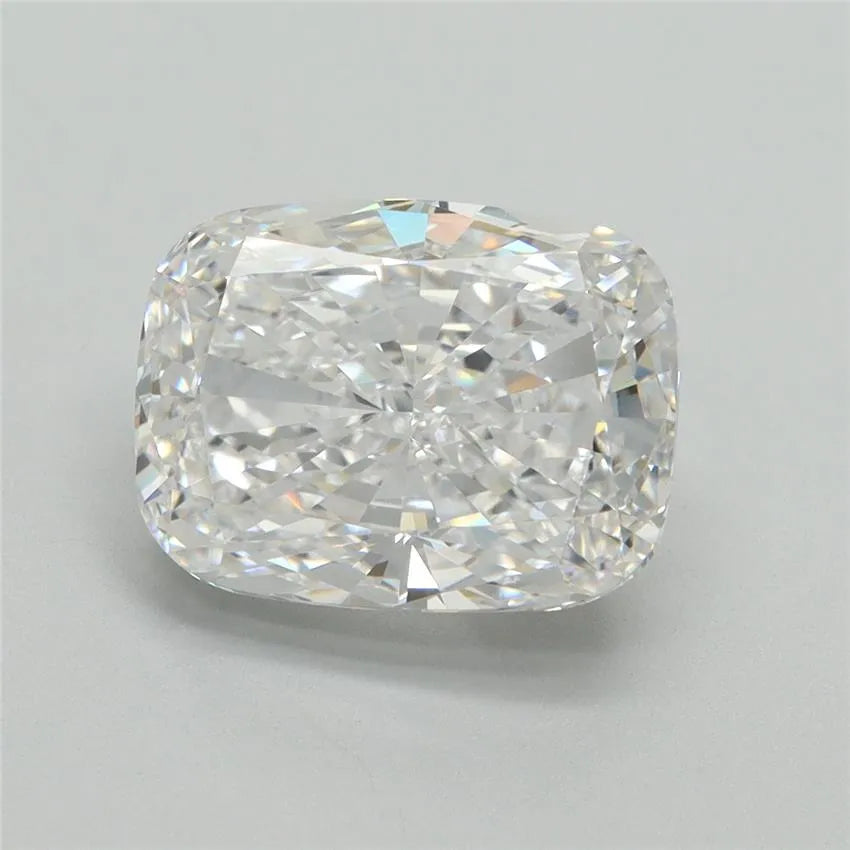 4.10ct Cushion brilliant Lab Grown Diamond (Colour D, Clarity VVS2, IGI Certified)