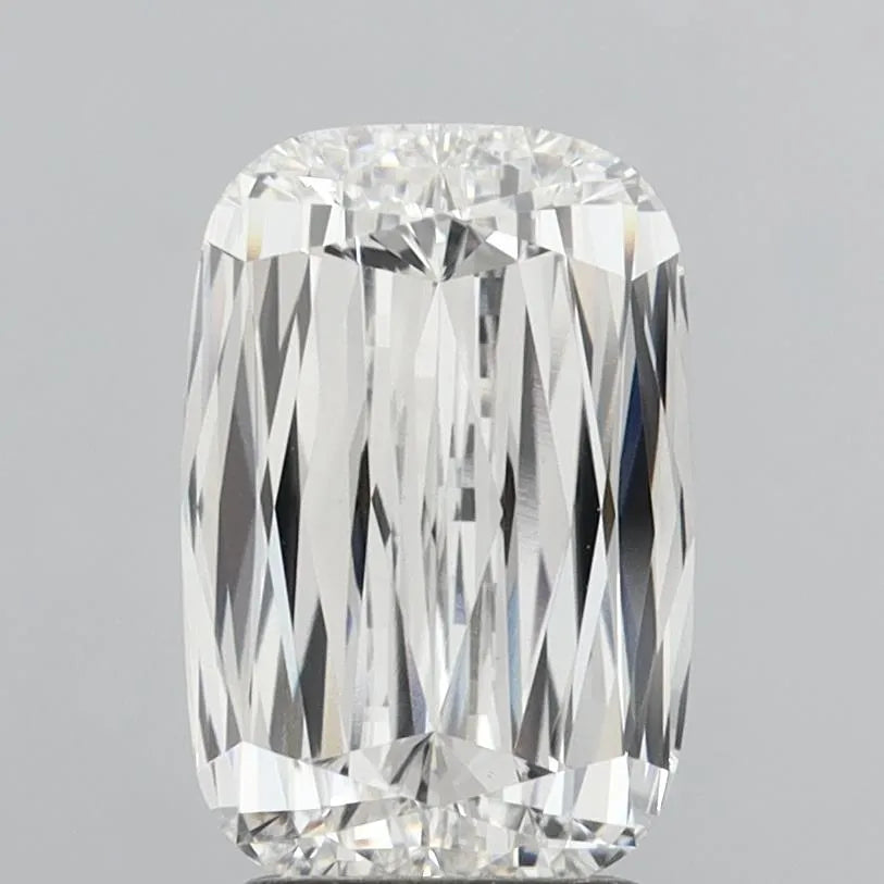 4.10ct Cushion modified Lab Grown Diamond (Colour G, Clarity VVS2, IGI Certified)