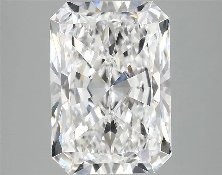 4.10ct Radiant Lab Grown Diamond (Colour E, Clarity VS1, IGI Certified)