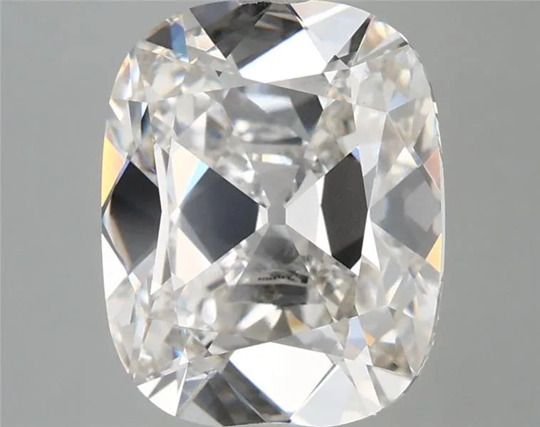 4.26ct Cushion Lab Grown Diamond (Colour F, Clarity VVS2, IGI Certified)