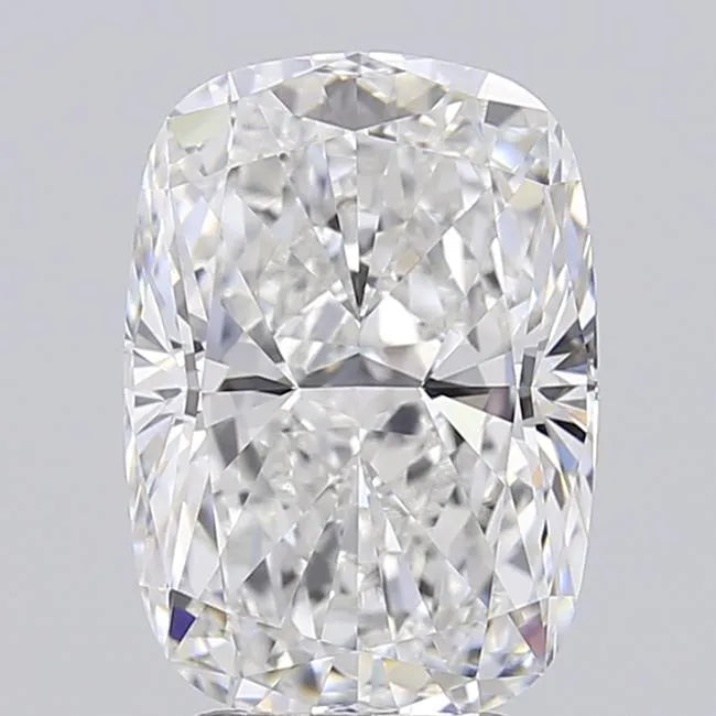 4.28ct Cushion modified Lab Grown Diamond (Colour E, Clarity VVS2, IGI Certified)