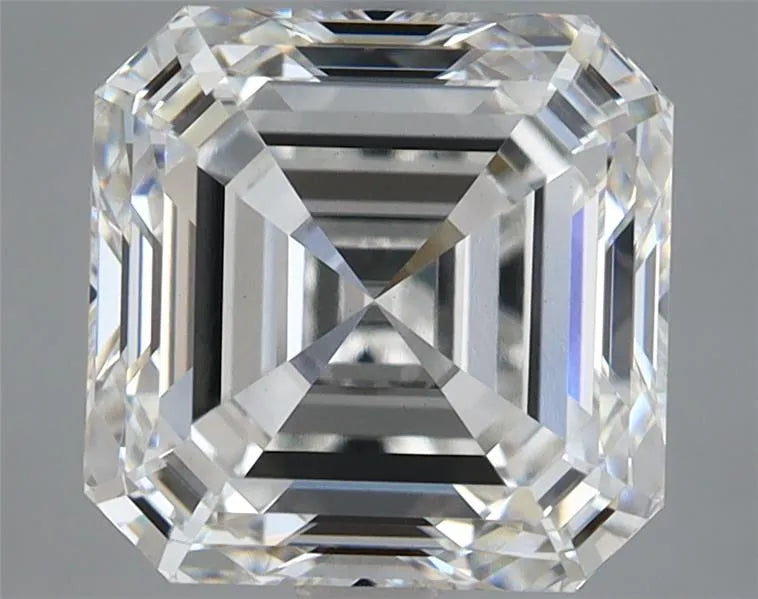 4.31ct Square emerald Lab Grown Diamond (Colour G, Clarity VVS2, IGI Certified)