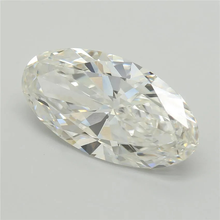4.51ct Oval Lab Grown Diamond (Colour G, Clarity VVS2, IGI Certified)
