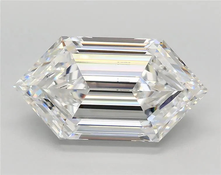 4.56ct Hexagonal Lab Grown Diamond (Colour F, Clarity VVS2, IGI Certified)