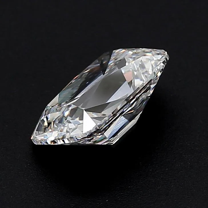 4.69ct Cushion brilliant Lab Grown Diamond (Colour E, Clarity VS1, IGI Certified)