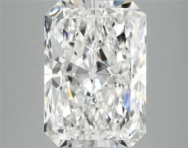 5.97ct Radiant Lab Grown Diamond (Colour E, Clarity VS1, IGI Certified)