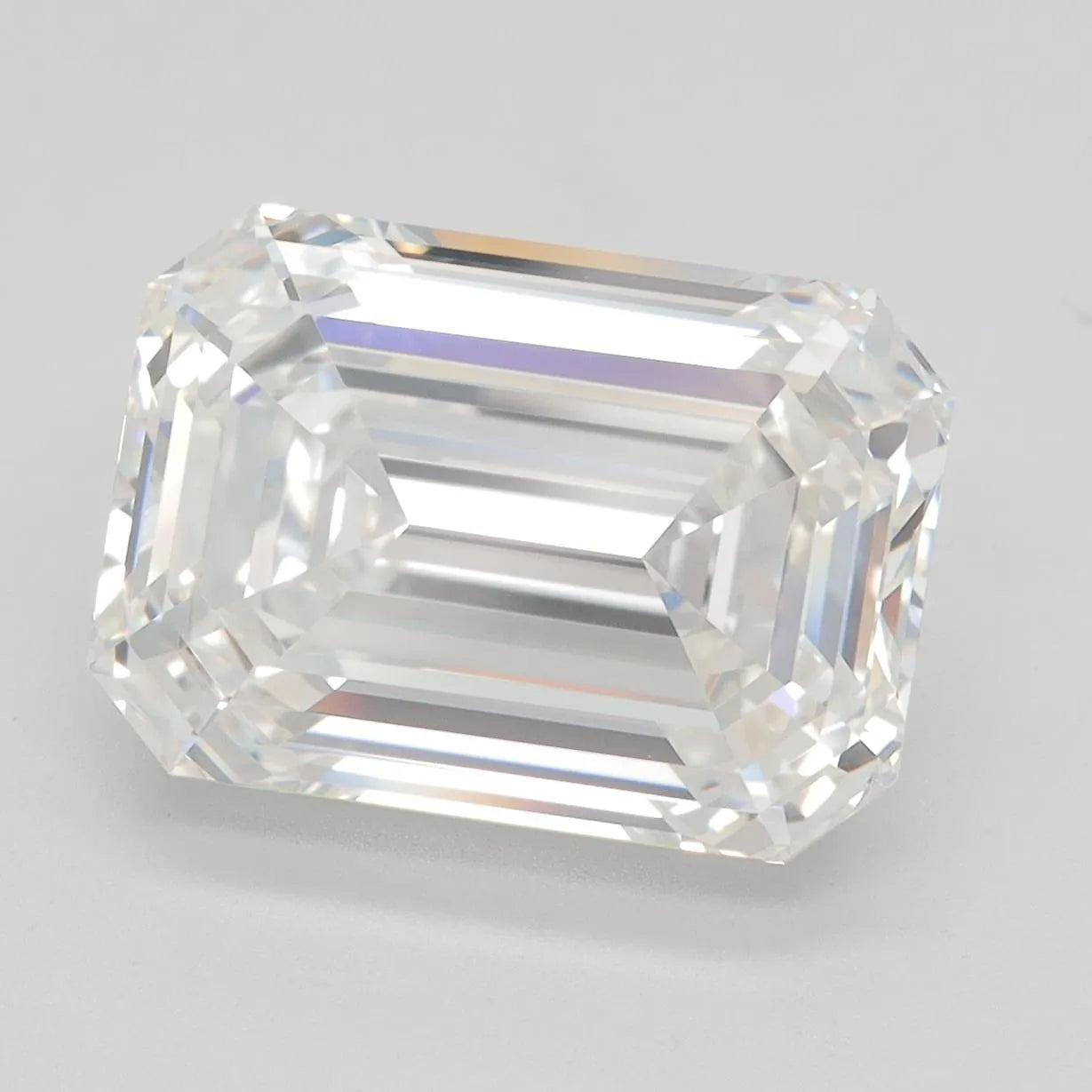6.04ct Emerald Lab Grown Diamond (Colour H, Clarity IF, IGI Certified)