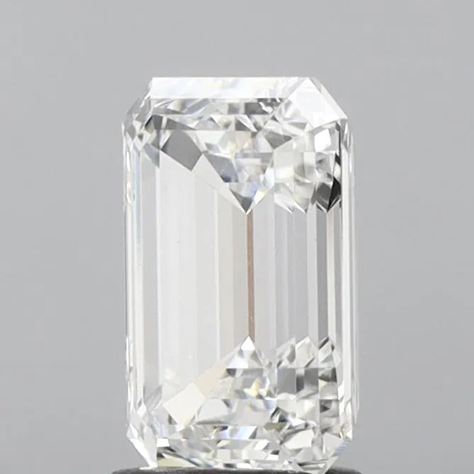 3.11ct Emerald Lab Grown Diamond (Colour E, Clarity VS2, IGI Certified)