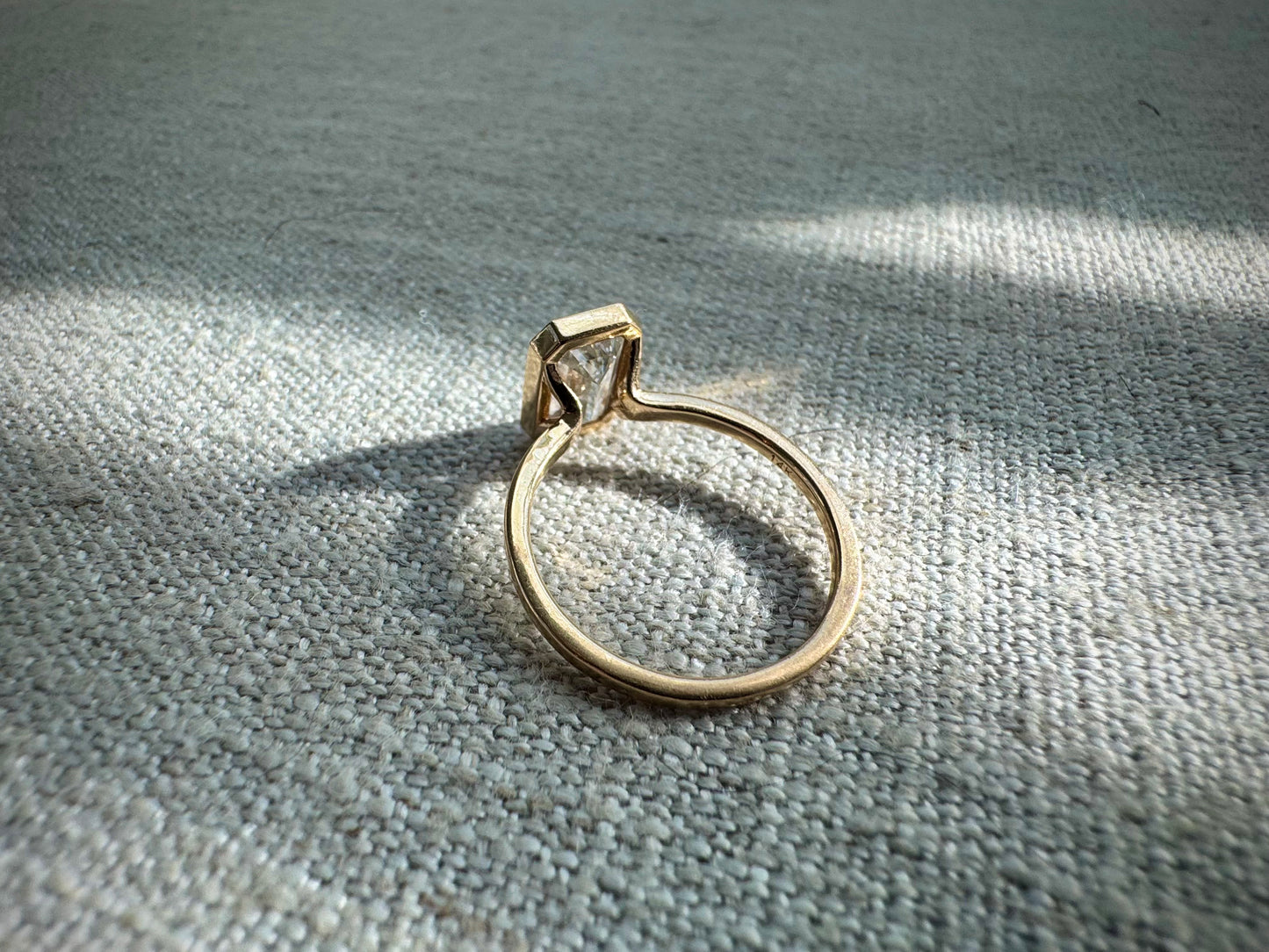 The Juni - 3ct Emerald Cut Lab Grown Diamond Bezel Set Ring
