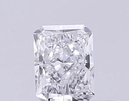 0.19ct Radiant Lab Grown Diamond (Colour D, Clarity VVS2, IGI Certified)