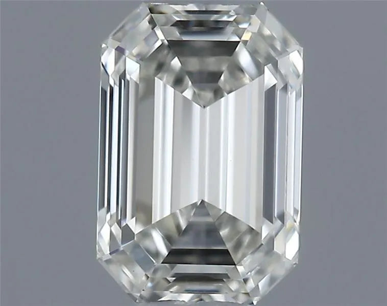 0.31ct Emerald Natural Diamond (Colour J, Clarity VS1, GIA Certified)