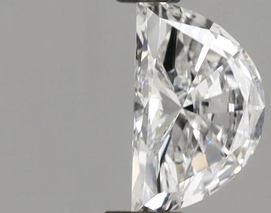 0.31ct Half moon Lab Grown Diamond (Colour E, Clarity VVS2, IGI Certified)