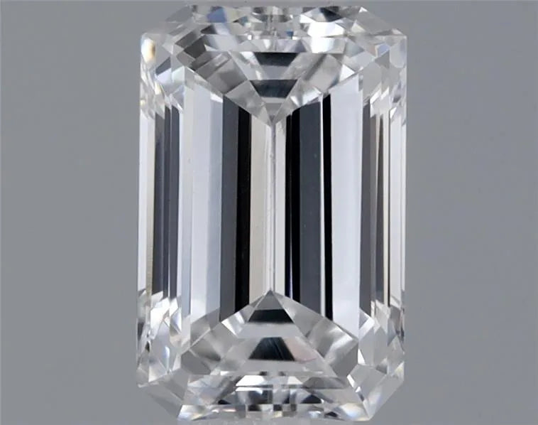 0.33ct Emerald Lab Grown Diamond (Colour E, Clarity VS1, IGI Certified)