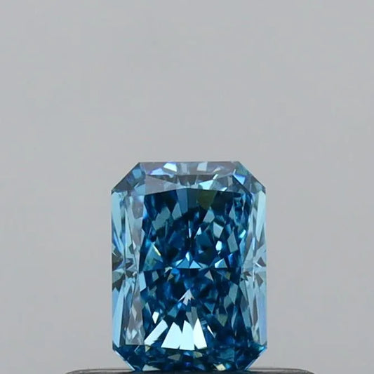 0.35ct Radiant Lab Grown Diamond (Colour Fancy Vivid Blue, Clarity VVS2, IGI Certified)