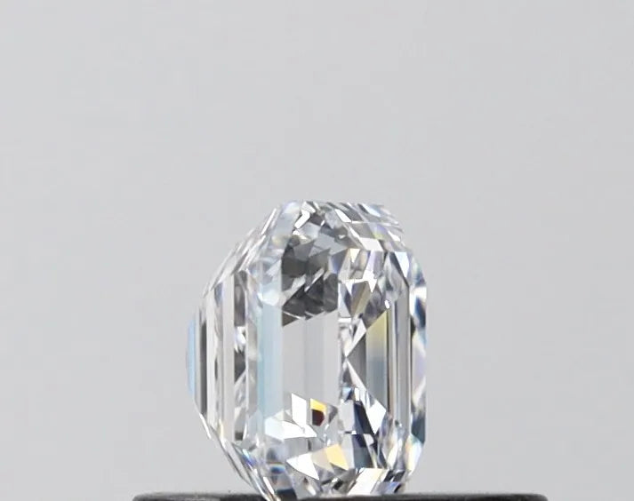 0.53ct Asscher Lab Grown Diamond (Colour E, Clarity VVS2, IGI Certified)