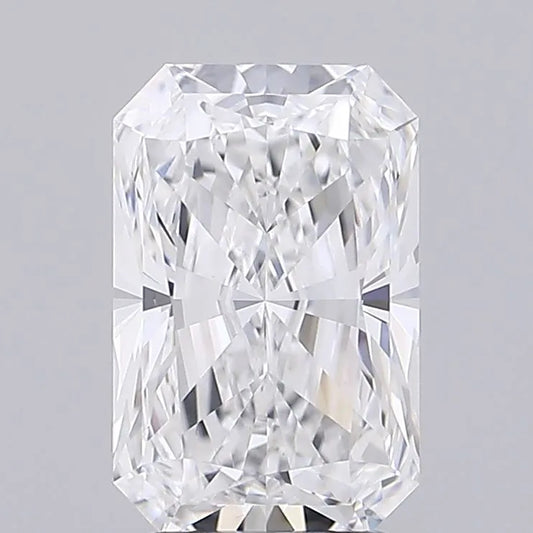 2.51ct Radiant Lab Grown Diamond (Colour E, Clarity VVS2, IGI Certified)