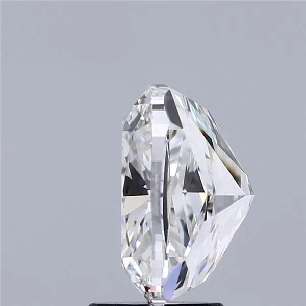 4.02ct Cushion modified Lab Grown Diamond (Colour E, Clarity VS1, IGI Certified)