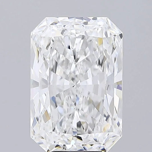 8.08ct Radiant Lab Grown Diamond (Colour E, Clarity VVS2, IGI Certified)