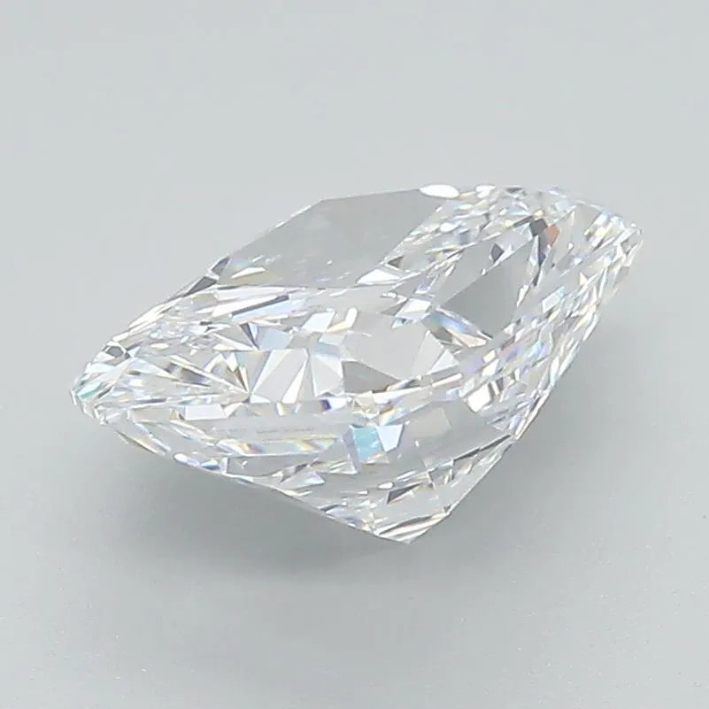 2.73ct Radiant Lab Grown Diamond (Colour D, Clarity VS1, GIA Certified)