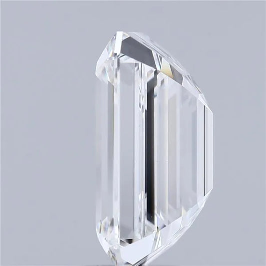 5.83ct Emerald Lab Grown Diamond (Colour E, Clarity VVS2, IGI Certified)