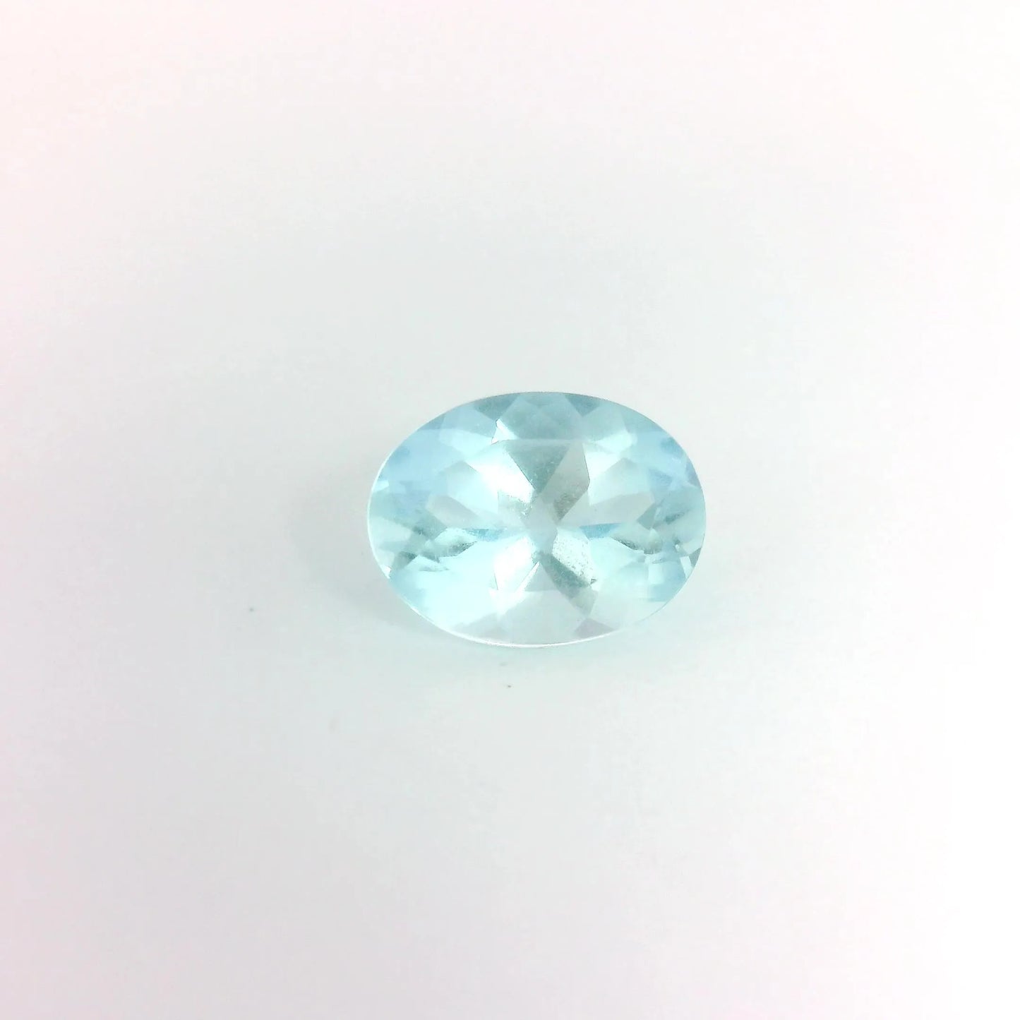 1.26ct Oval Natural Aquamarine (Colour Blue, Clarity Eye Clean, Cut Faceted)