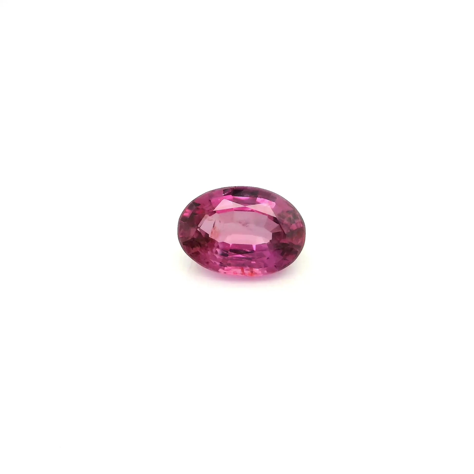 1.42ct Oval Natural Sapphire (Colour Pink, Clarity Slightly Included, Cut Faceted)