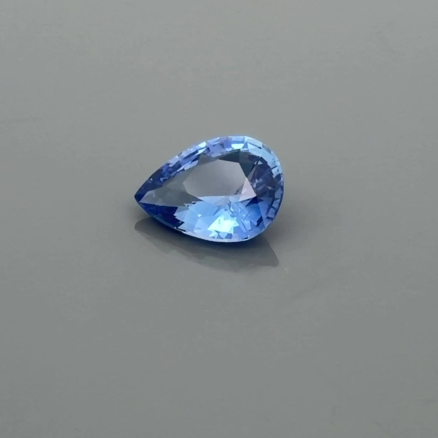 1.54ct Pear Natural Sapphire (Colour Blue, Clarity Eye Clean, Cut Faceted)
