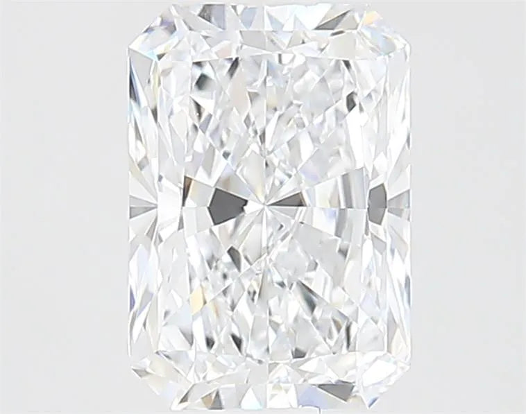 1.59ct Radiant Lab Grown Diamond (Colour E, Clarity VVS1, IGI Certified)