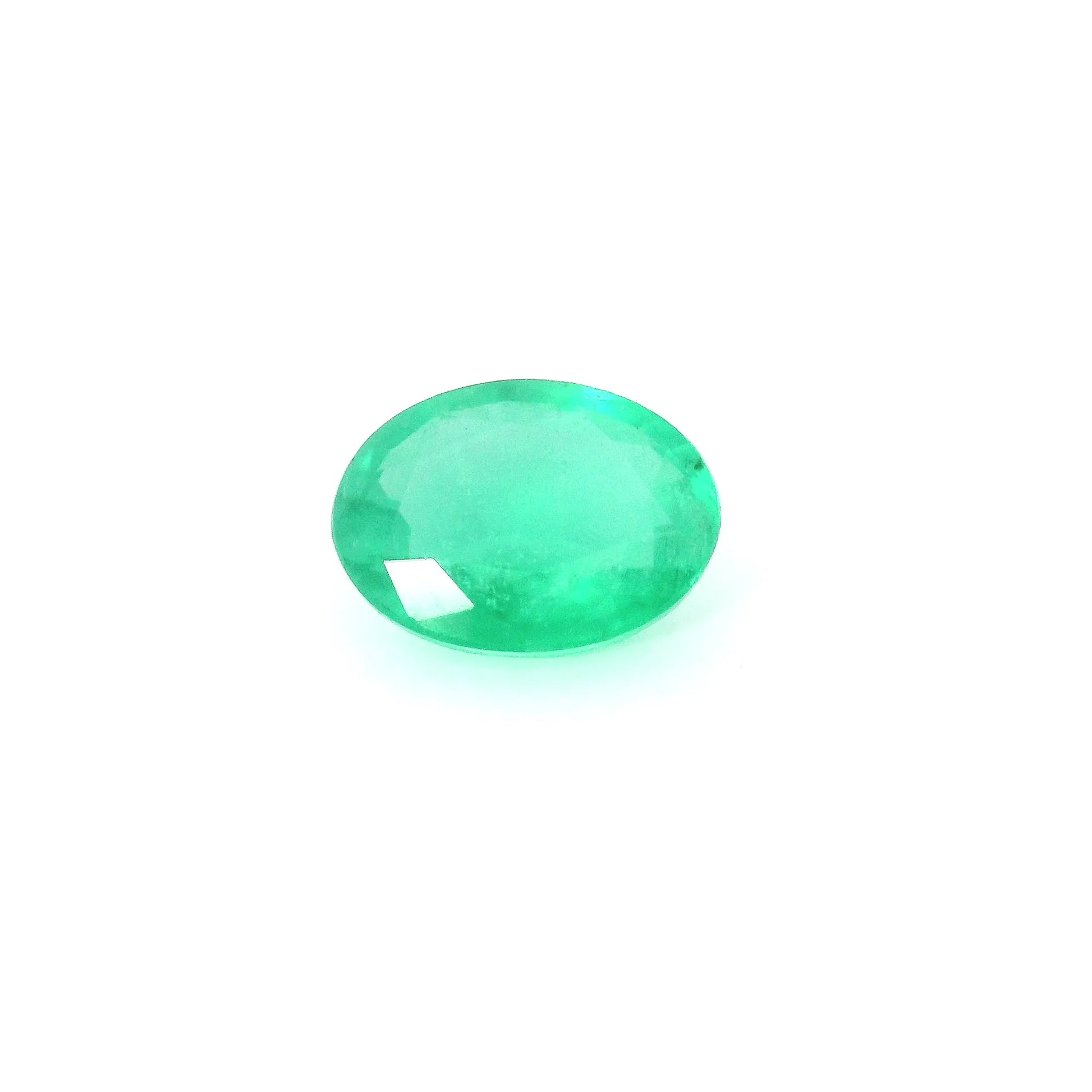 1.61ct Oval Natural Emerald (Colour Green, Clarity Slightly Included, Cut Faceted)