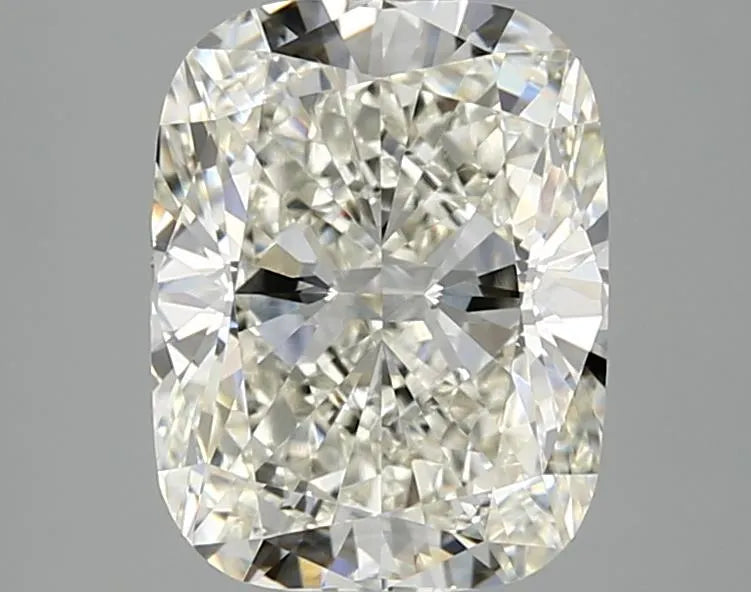 3.00ct Cushion modified Lab Grown Diamond (Colour H, Clarity VVS2, IGI Certified)