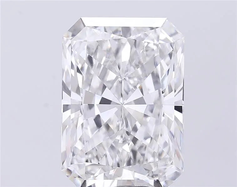 12.51ct Radiant Lab Grown Diamond (Colour F, Clarity VVS2, IGI Certified)