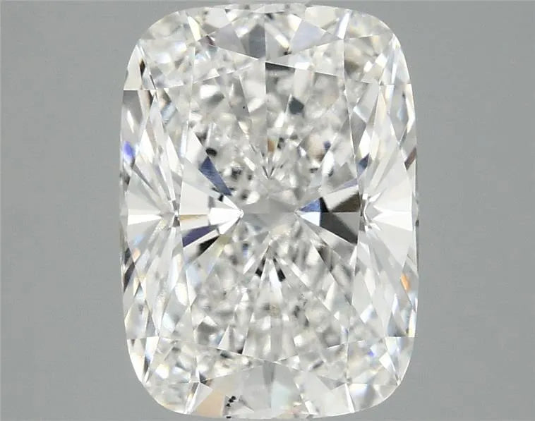 3.10ct Cushion modified Lab Grown Diamond (Colour E, Clarity VS2, IGI Certified)