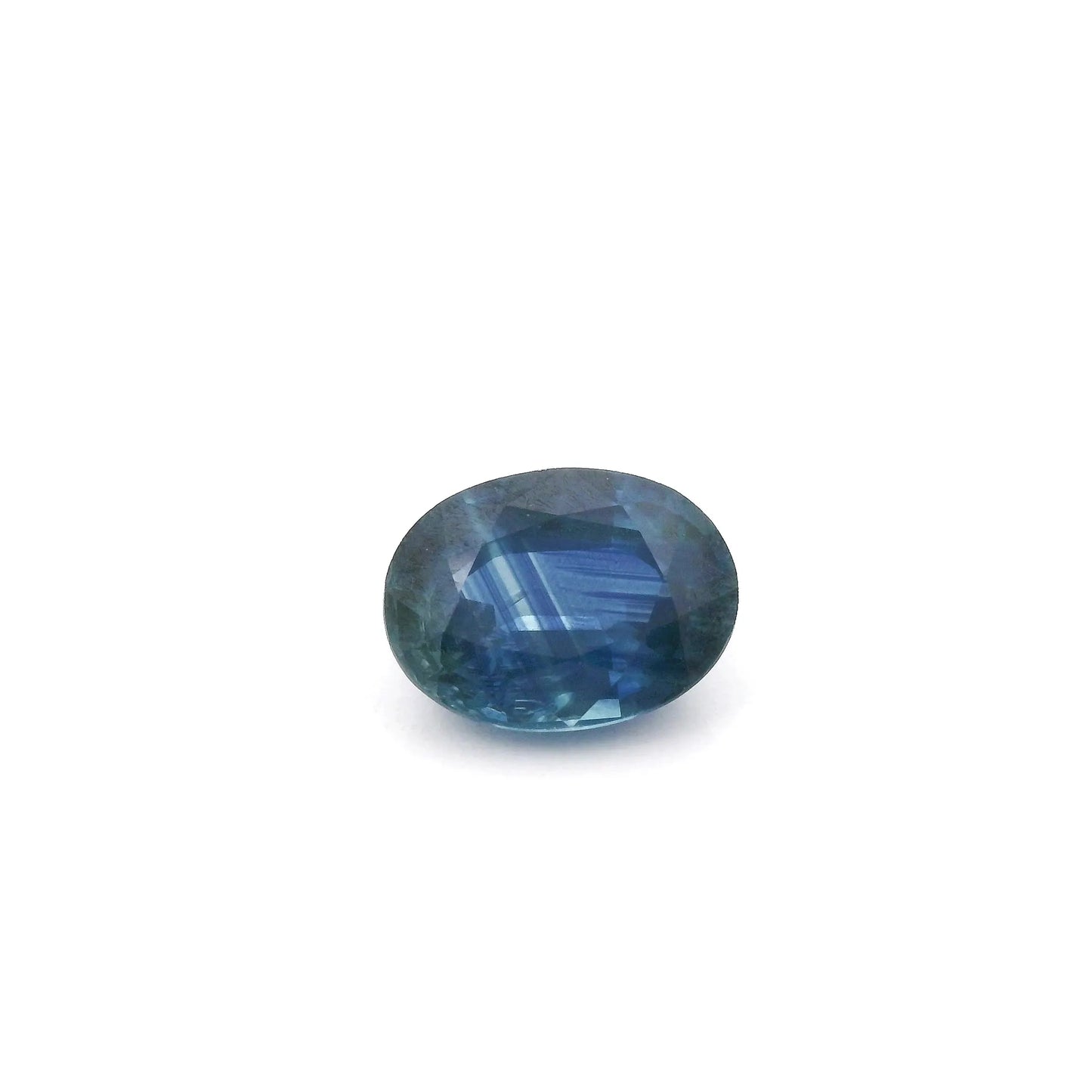 1.69ct Oval Natural Sapphire (Colour Blue, Clarity Slightly Included, Cut Faceted)