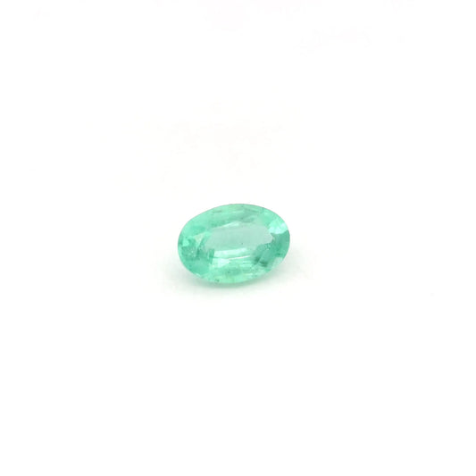 0.47ct Oval Natural Emerald (Colour Green, Clarity Slightly Included, Cut Faceted)