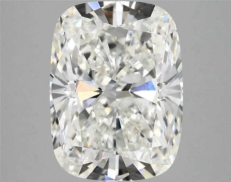 4.10ct Cushion modified Lab Grown Diamond (Colour G, Clarity VVS2, IGI Certified)
