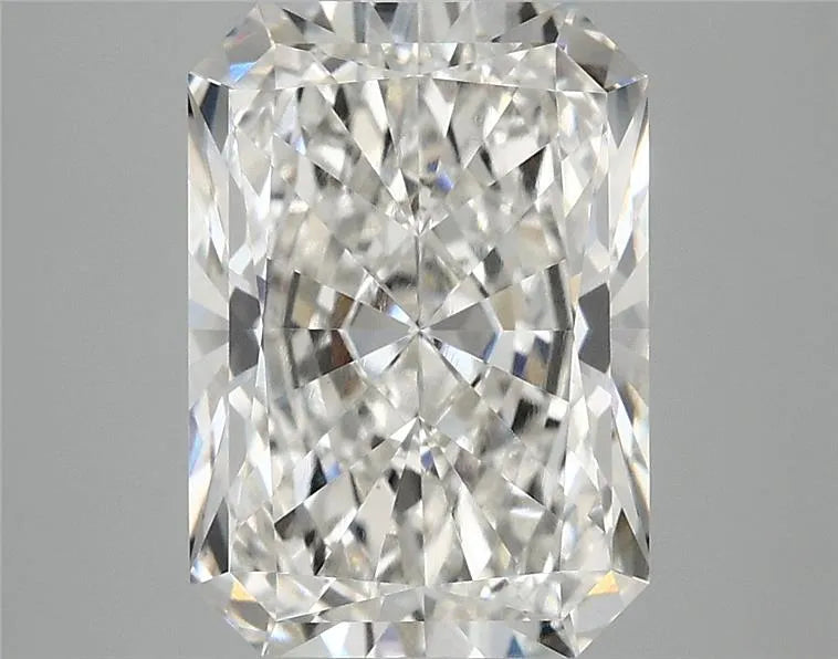 4.02ct Radiant Lab Grown Diamond (Colour G, Clarity VS1, IGI Certified)