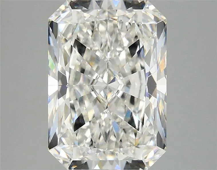 3.04ct Radiant Lab Grown Diamond (Colour F, Clarity VVS2, IGI Certified)