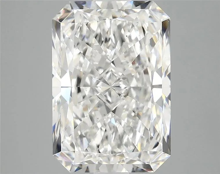 3.71ct Radiant Lab Grown Diamond (Colour E, Clarity VS2, IGI Certified)